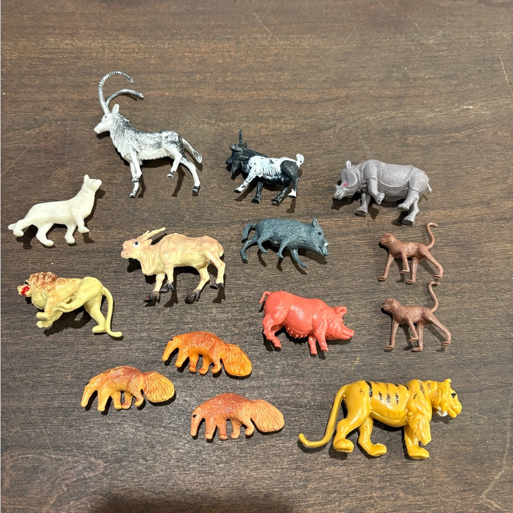 Lot of Small Vintage Plastic Animals FAIR - GOOD CONDITION 1950s 1960s 1970s